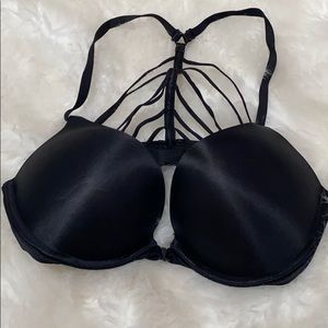 Vs